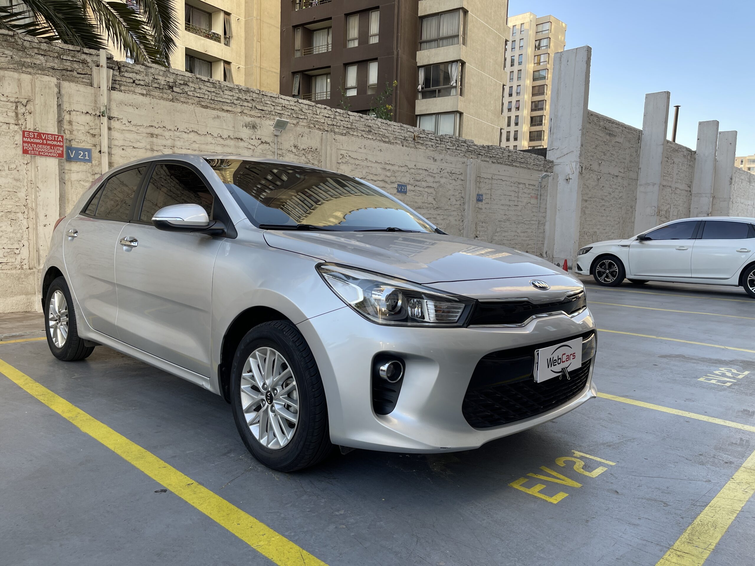 KIA RIO 5 1.4 MANUAL EX FULL